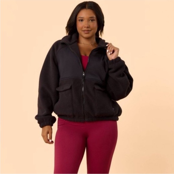 NWT Women’s Black Fleece Jacket - Blogilates - Picture 6 of 7